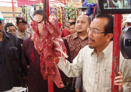Daging Sapi di Jakarta, Stoknya Aman Meski Harga Cenderung Naik